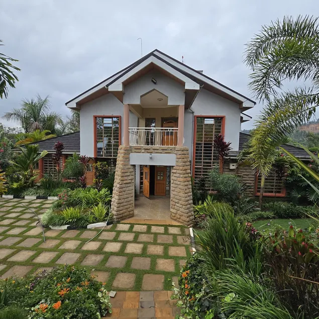 Lush Garden Home in Meru - Image 1