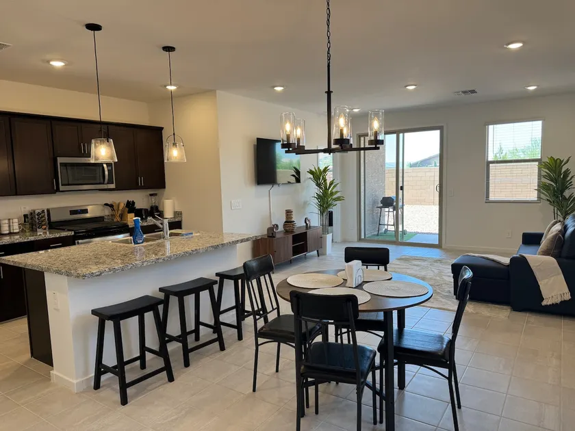 Modern 3BR Stay | Pool Access, Patio + Easy I-10 - Image 1