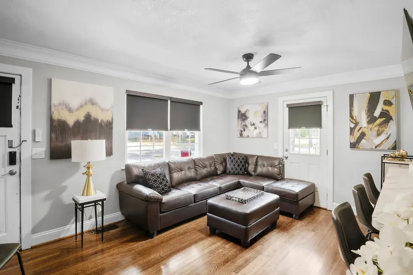 Family Fun! 2 Story Oasis and Pup Retreat Near RVA! - Image 1