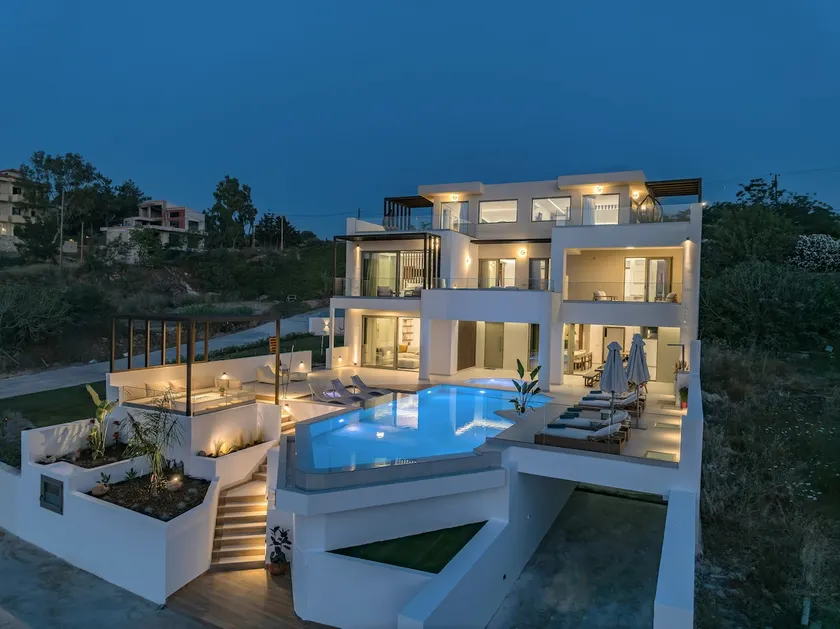 Luxurious Villa Selestine - With Private Pool - Image 1