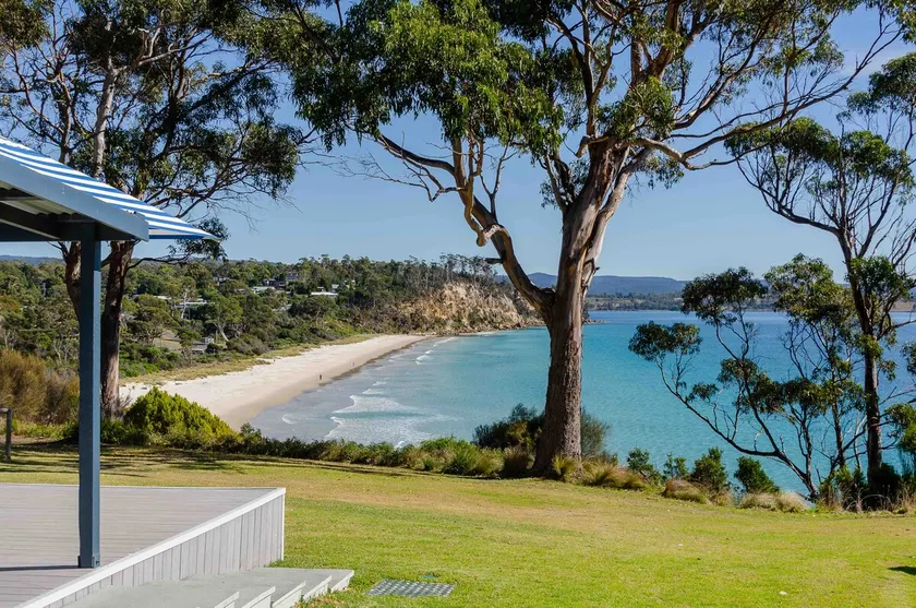Cliff-Top Retreat Ocean Views - Image 1