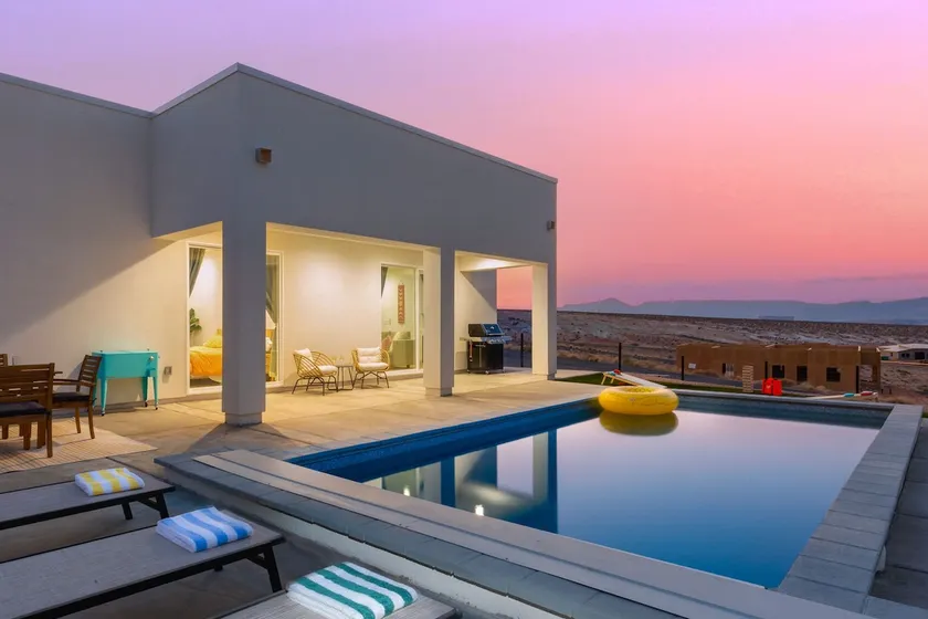 Lakeview Oasis at Powell - Heated Pool+Lake Views - Image 1