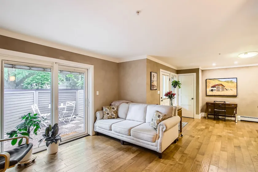 Elegant Pearl St Retreat- 1 Block to Hiking Trails - Image 1