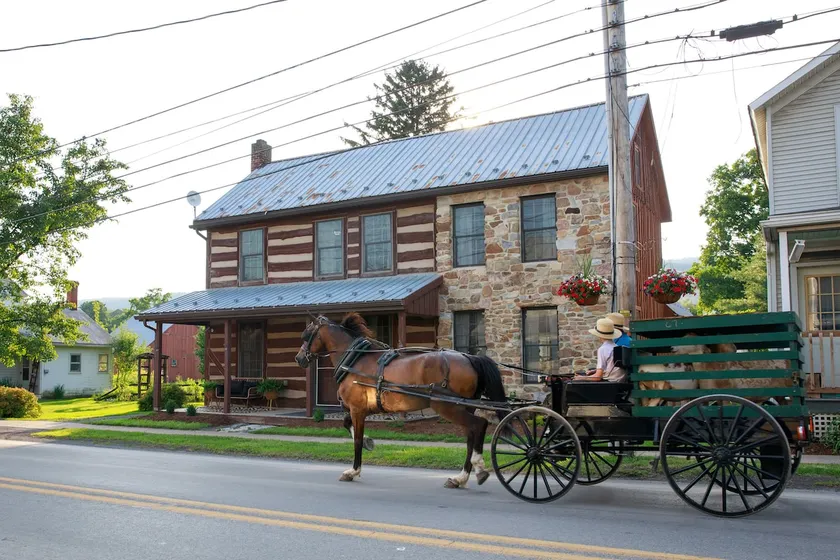 Sleeps 10 | Amish Country | Near PSU & Raystown - Image 1