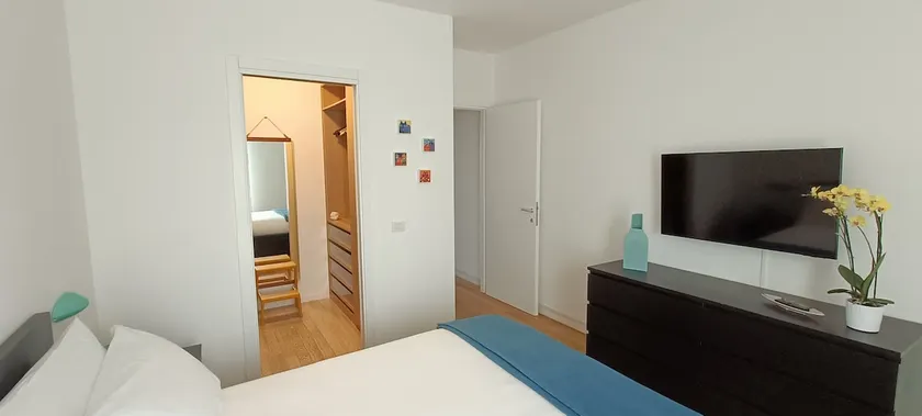 La Casa di Eles bright and comfortable accommodation - Image 1