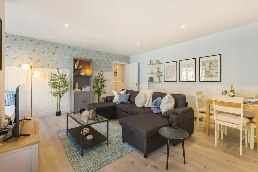 Seaside Serenity | 2BR Brighton | Sleeps 4 - Image 1