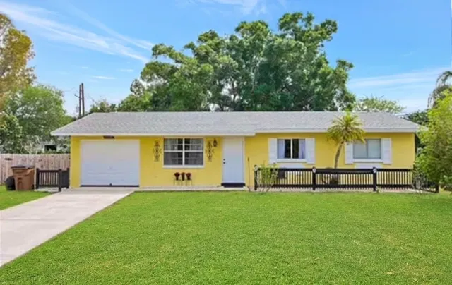 Fort Myers Shores quiet, renovated pet-friendly - Image 1