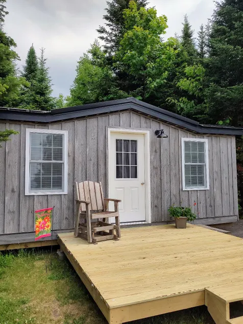 Lakeview Retreat - Image 1