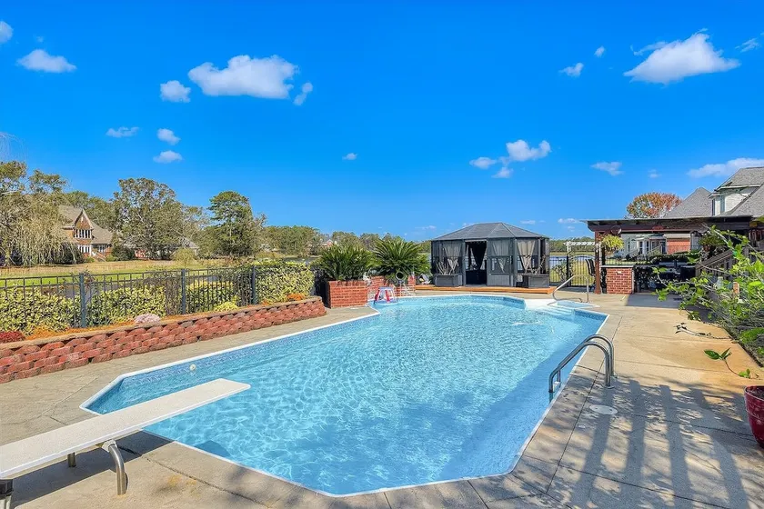 Lakefront Retreat for Groups | Pool, BBQ, Kayaks - Image 1