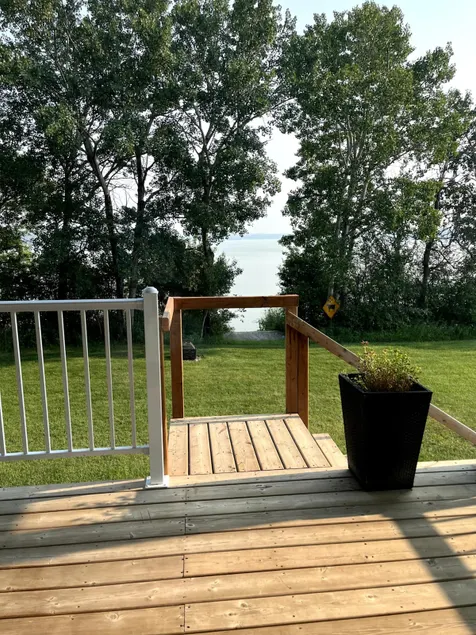 Lakefront Escape on Dixon Lake Private 3B Retreat - Image 1