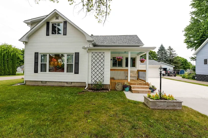 Good Vibes 3b/2b in East Tawas - Evans St Retreat - Image 1