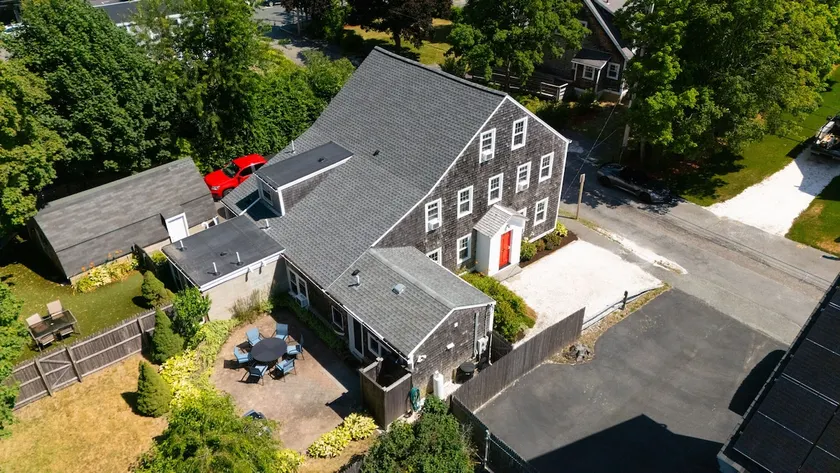 *Historic Home | Dog Friendly | Steps to Jarves St - Image 1