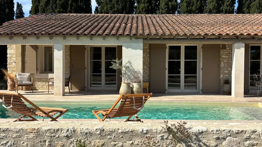 L'Oustalet Provença, a farmhouse in the heart of the Alpilles - Image 1