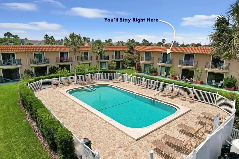 Condo On the Beach, Heated pool, Grill, Dogs OK - Image 1