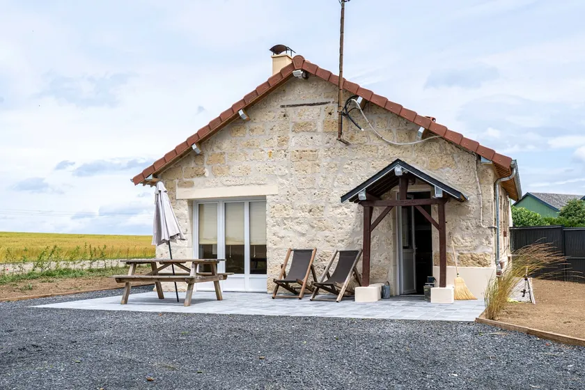 Farmhouse – Authentic & accessible - Image 1