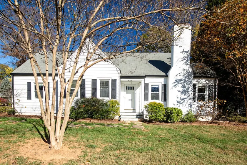 Winston-Salem Oasis *5 bedrooms* - Image 1