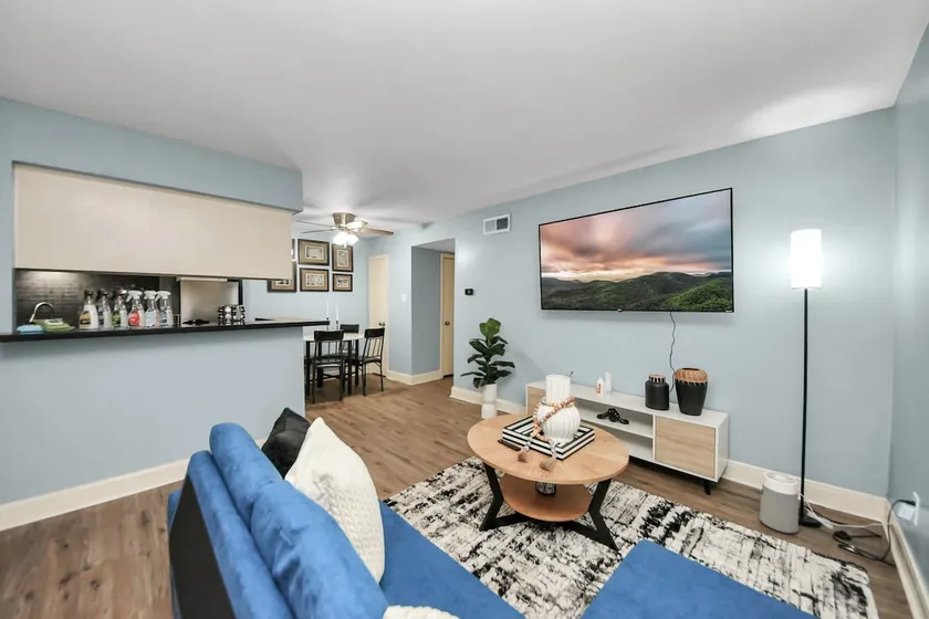 Museum Dist 1BR • Fast WiFi • Near Med Center - Image 1