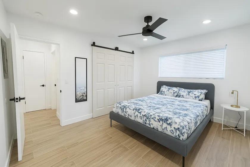 D-Modern Clean New 1 Bed Apt by Disneyland & Beach - Image 1