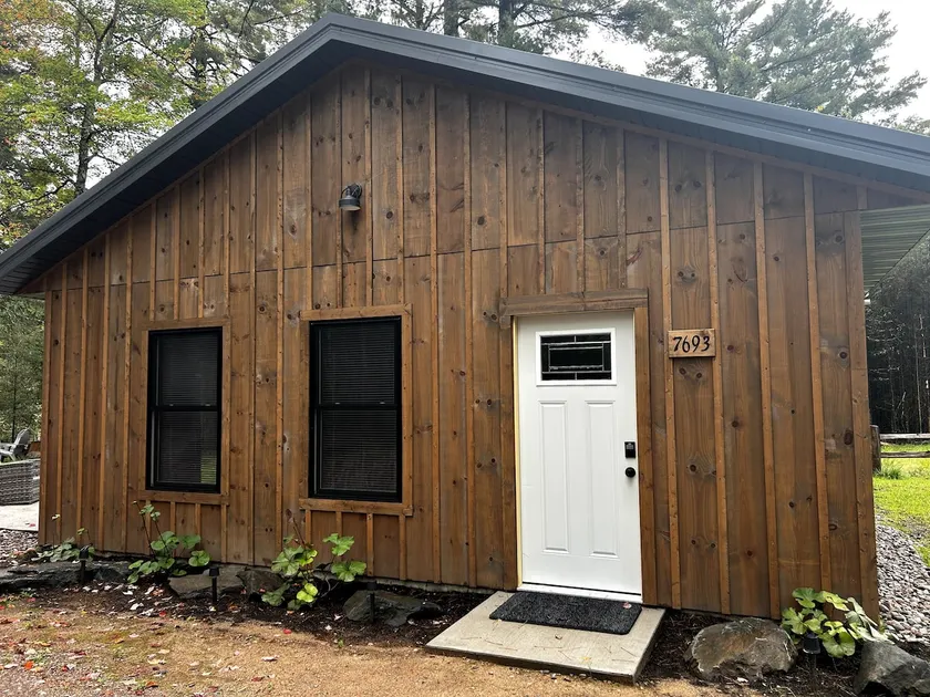 Cozy Cabin in the Northwoods-Forest Retreat - Image 1