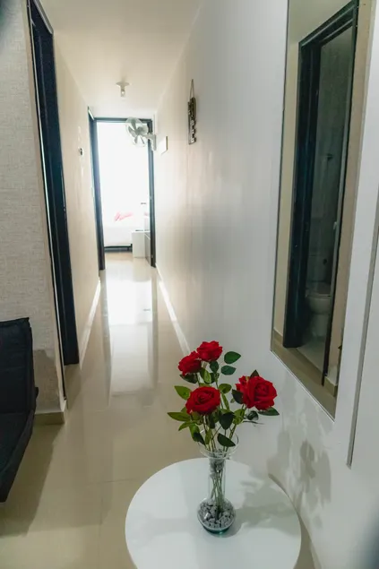 Apt 404 - Image 1