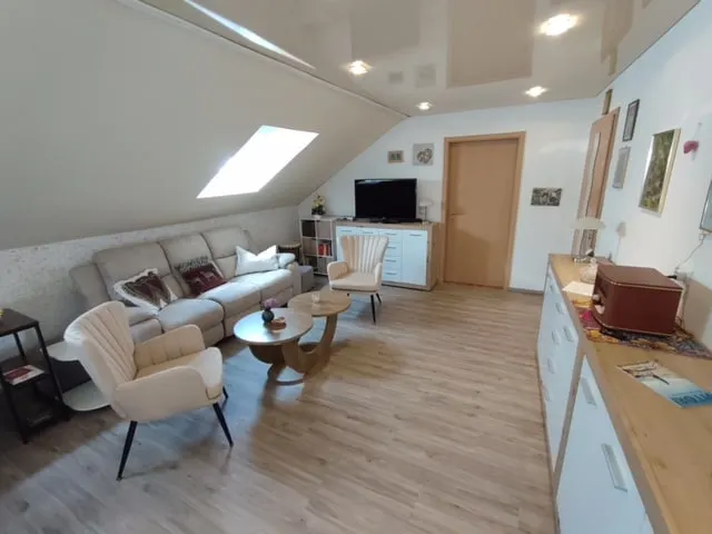 bright apartment - Image 1