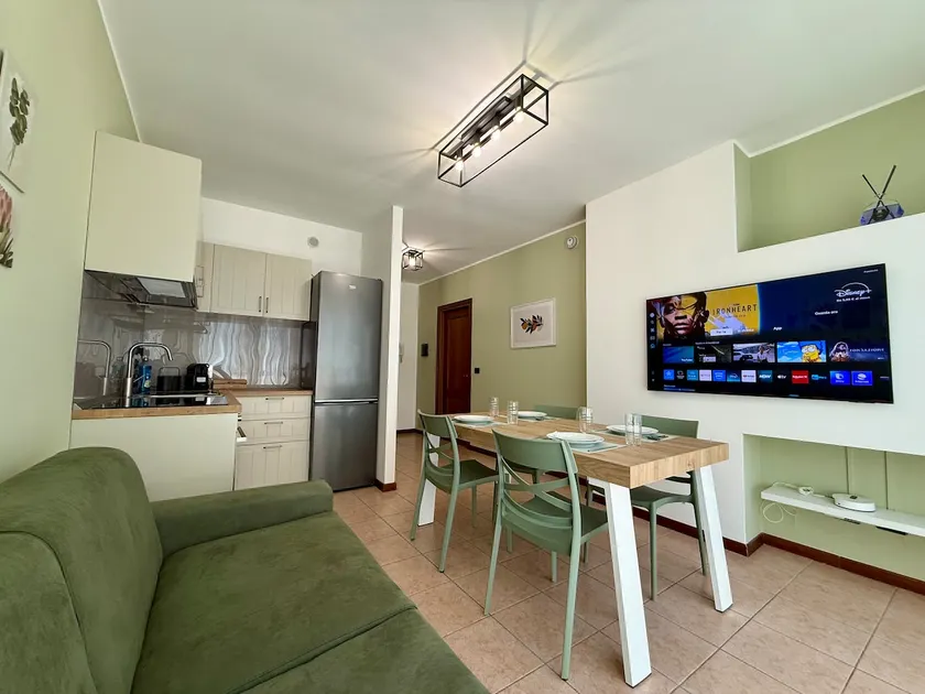 Modern two-room apartment in the center • Station • Court - Image 1