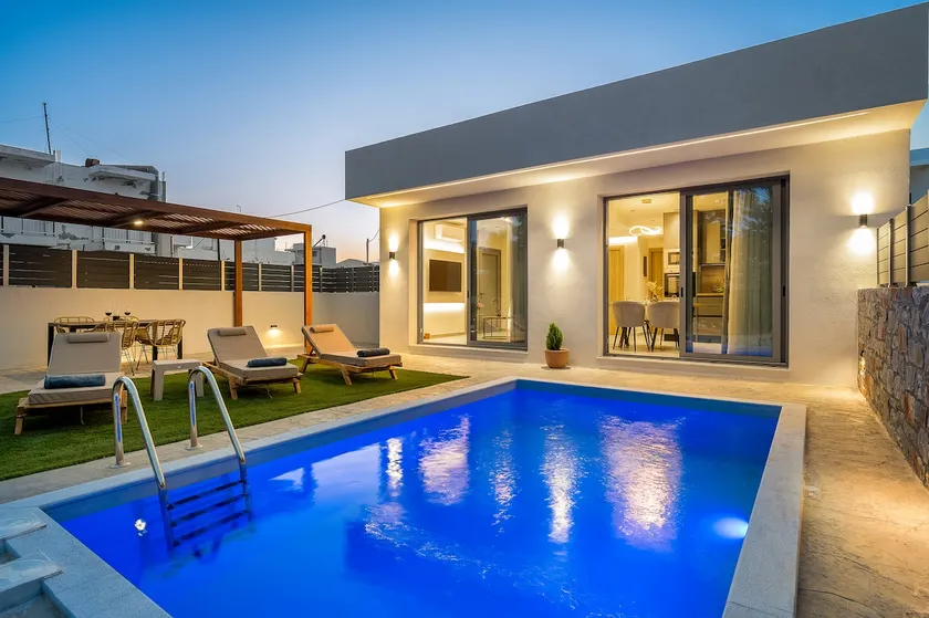 Arismari Villa 1- Kokkinos Pyrgos - Image 1