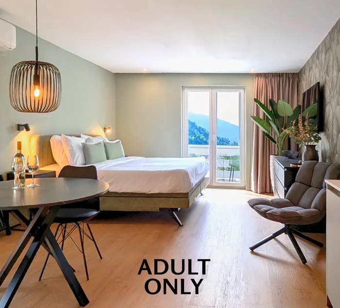 Green Heart Suites - Image 1