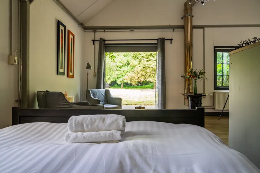 Quiet Forest Cottage in Ede for 2 In the middle of Nature - Image 1