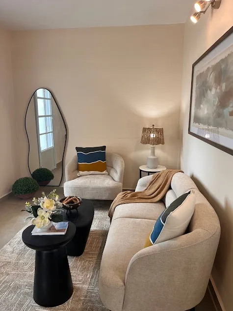 Newly Renovated & Centrally located near the Beach - Image 1