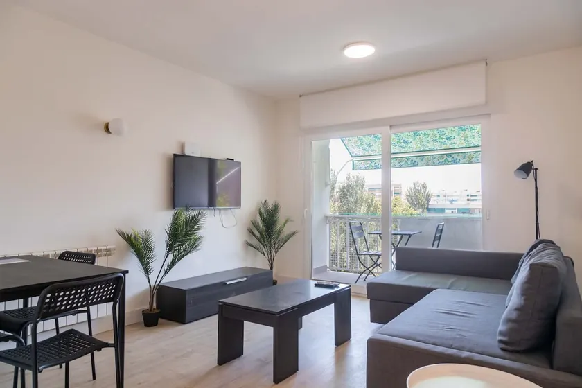 IFEMA Airport - 3 beds&terrace - Image 1