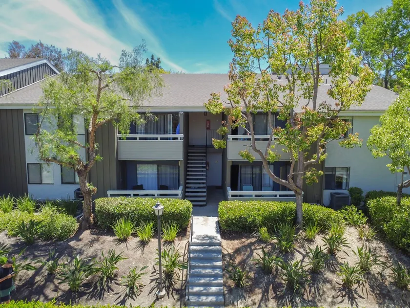 Oceanside Family MegaStay 8 bed - Image 1