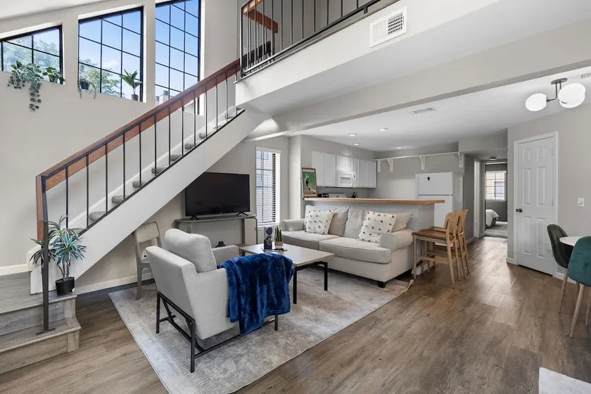 Stylish Loft / Sauna & Fireplace - Image 1