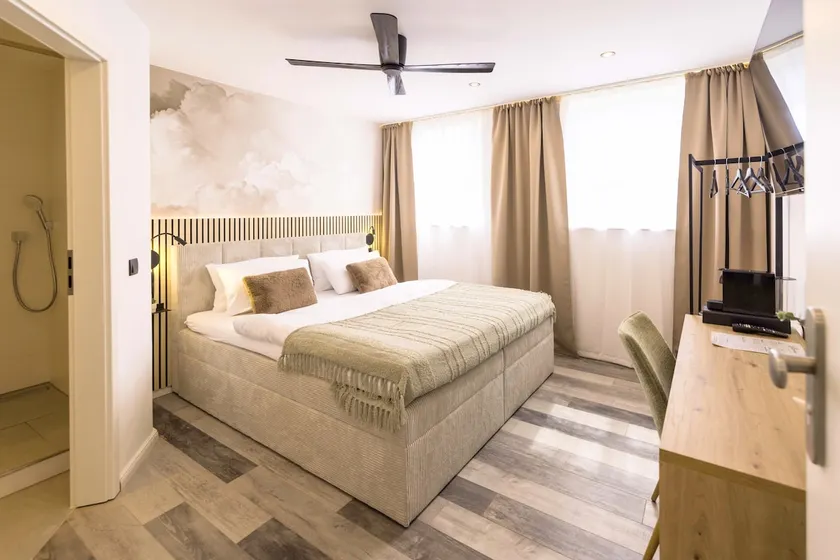 EssenzApartment Hof, Smart-Checkin, Parkplatz, WLan600Mbit - Image 1