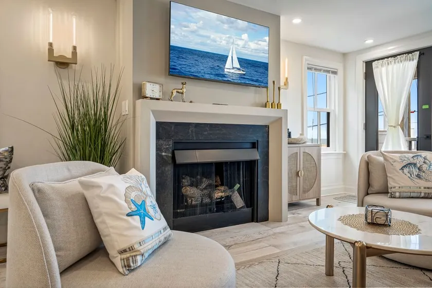 The Coastal Grand Koz at Salisbury Beach - Image 1