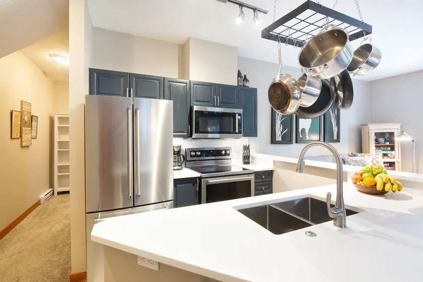 2BR/2BA Steps to Olympic Rings! - Image 1