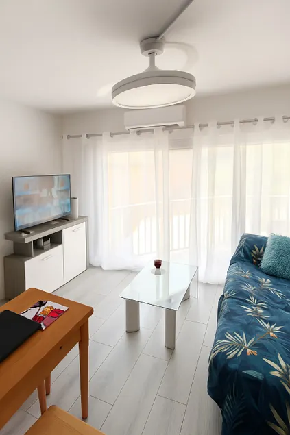 Renovated loft between the seas - Image 1