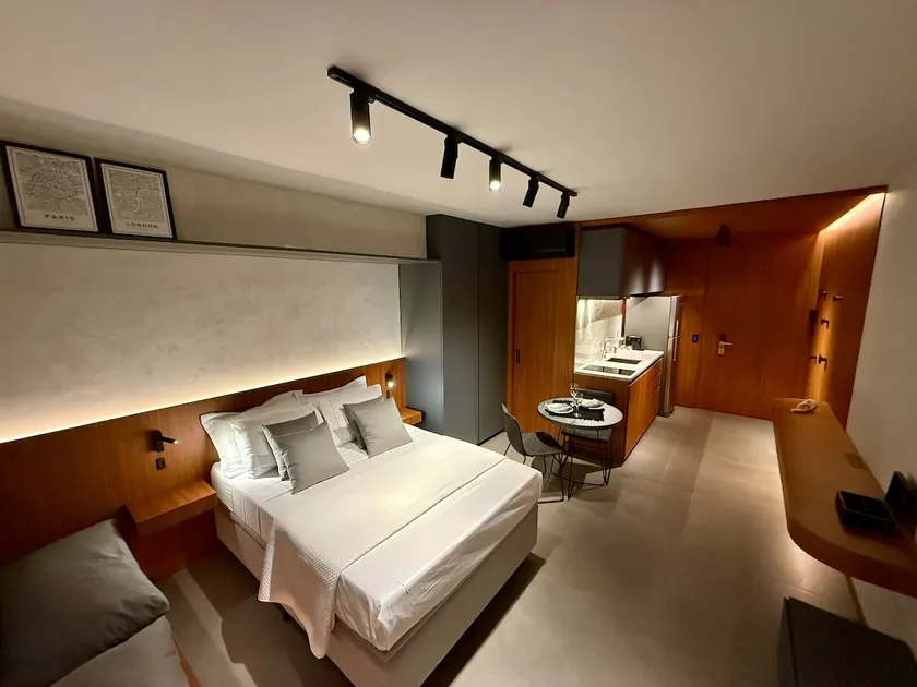 New Premium Apartment - LIV 1303 - Image 1