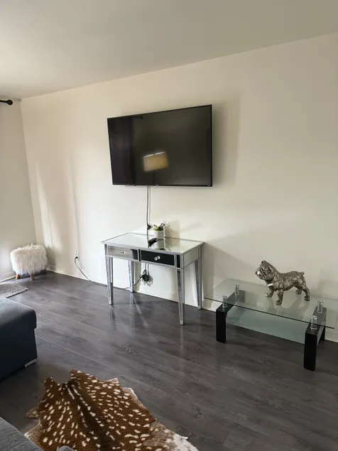 3 bedrooms apartment in Laval Chomedey - Image 1