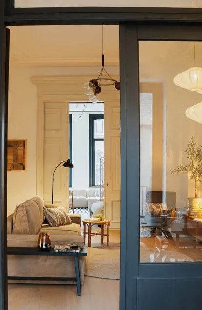 Elegant Heritage Apartment with Garden & Terrace - Image 1