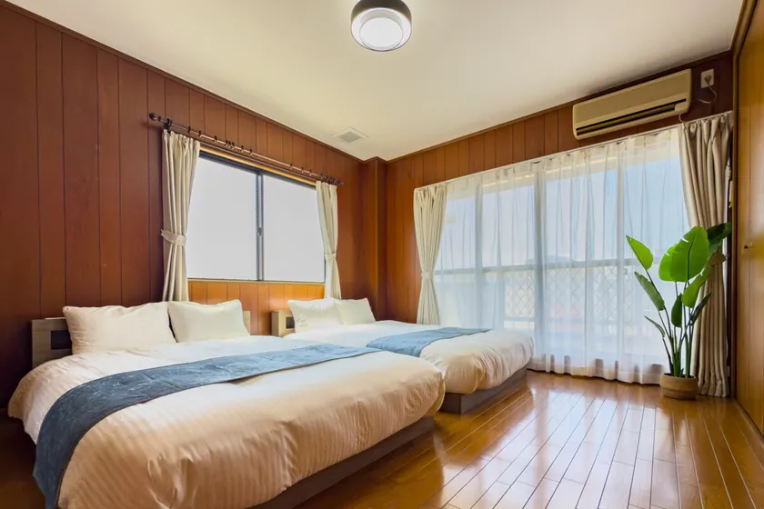 【130㎡ NH】Free Parking! Newly renovated House 10pax - Image 1
