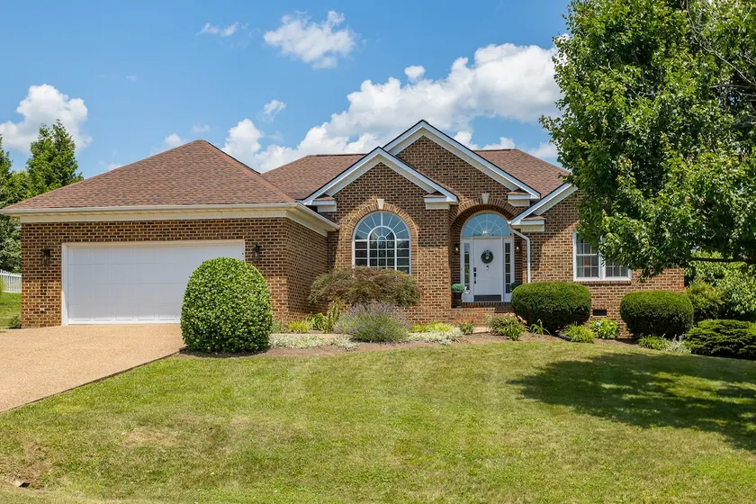 Spacious, Mtn View, Top Location, Firepit, Grill - Image 1