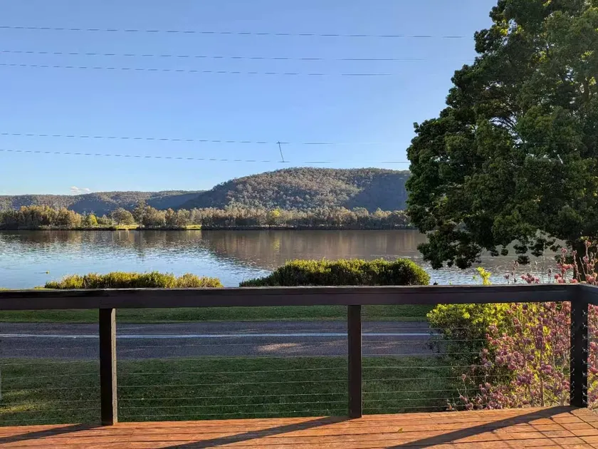 ”Wallaby Lodge” Hawkesbury River - Image 1