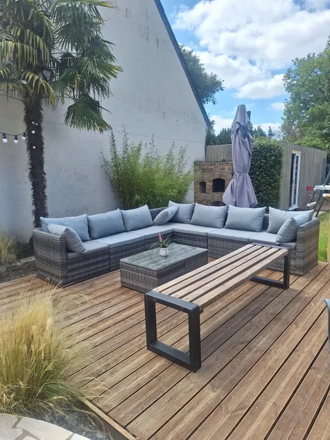 Studio at the back of the garden - Image 1