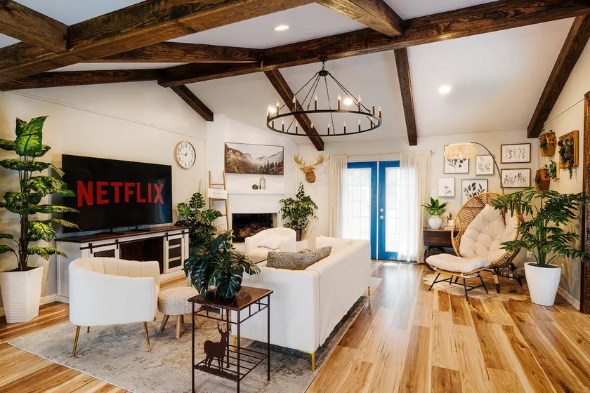 Bellaire Chinatown Hidden Gem TX Farmhouse 4BR 2BA - Image 1