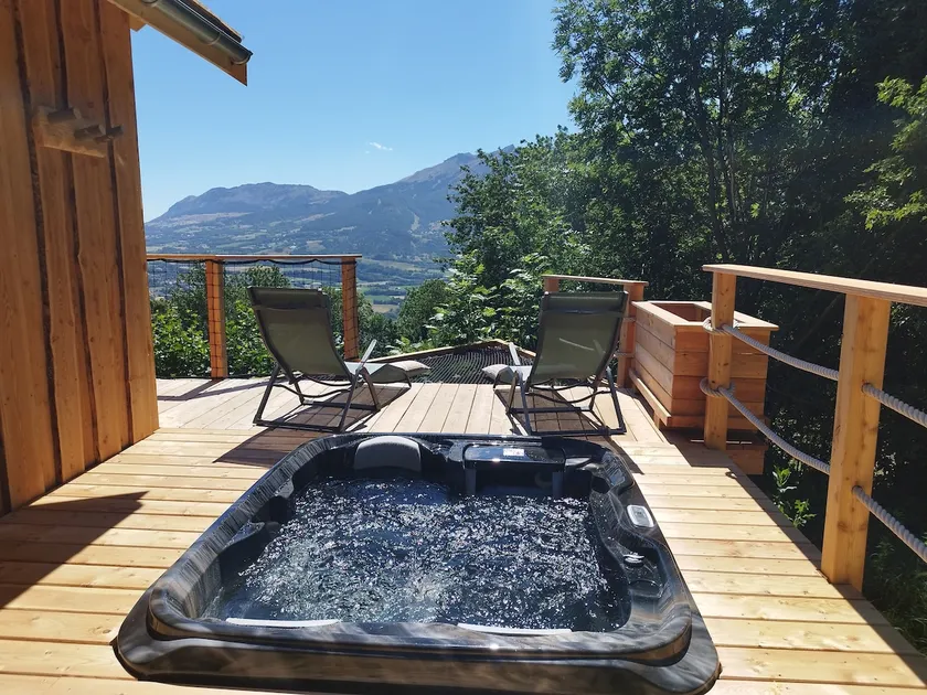 My cabin in the Hautes-Alpes - Image 1