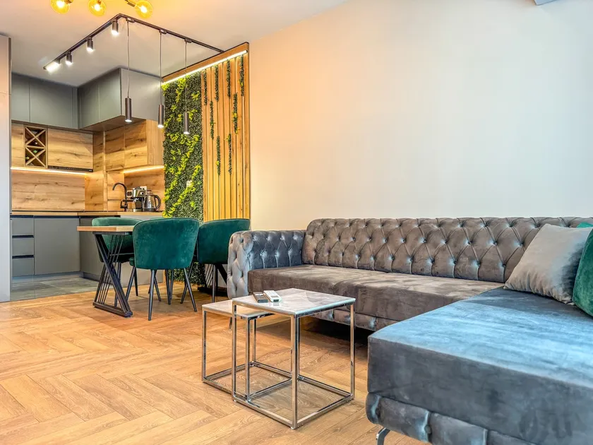 Six StarS Executive Business Suite 6min to City Centre - Image 1