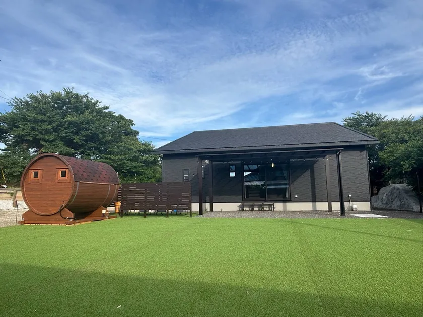 [Area No. 1] Newly built 200-tsubo paradise! Sauna & hot tub / Roofed BBQ area / Conveniently located within walking distance of the station - Image 1