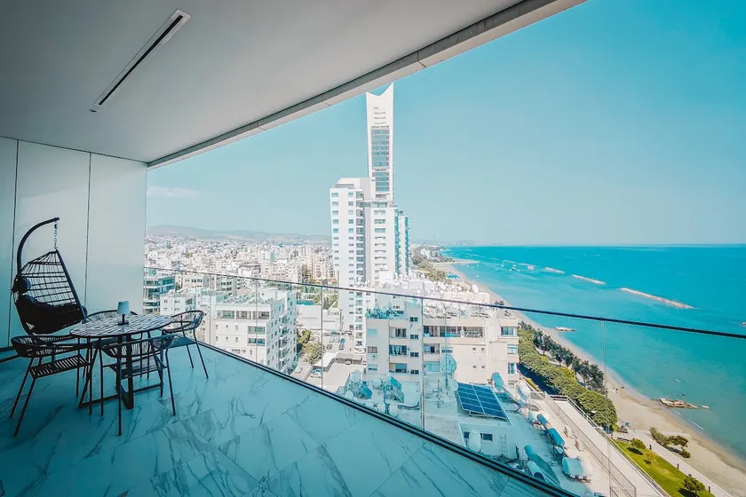 Luxury 1 Bed in Trilogy, Limassol Seafront - Image 1