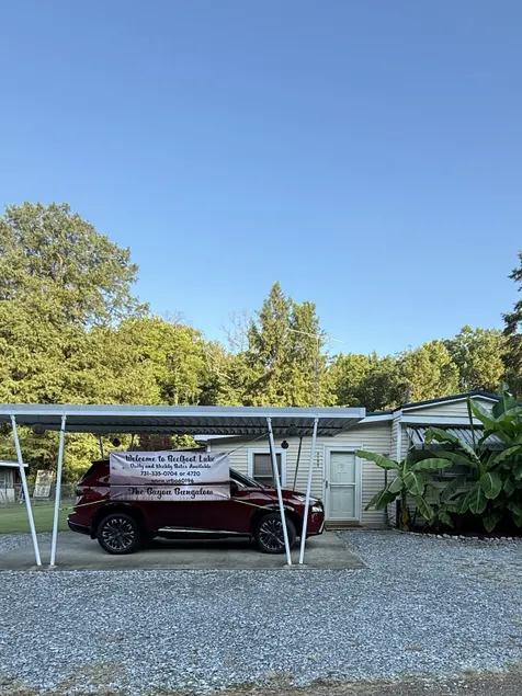 Indlogering på det bedste på Reelfoot Lake ved Bayou Bungalow - Image 1